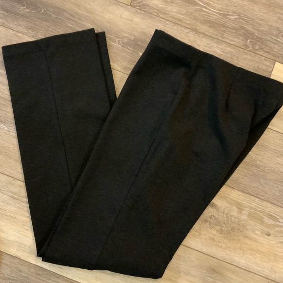 Eileen Fisher pull on stretchy pants. Look like wool blend/feel like leggings. - Picture 1 of 5